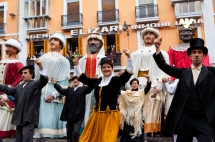 Nuevo baile de la comparsa por San Saturnino