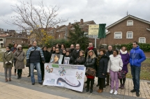 El Ayuntamiento inaugura el Paseo 25 de noviembre en Ermitagaña-Mendebaldea como homenaje a todas las víctimas de violencia de género en Navarra