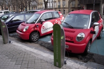 En 2013 se duplican las bases del servicio público de alquiler de coches eléctricos.