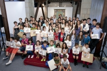 Estudiantes premiados en los certámenes literarios que organiza el Ayuntamiento