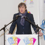 Enrique Martín Osasuna taldeko entrenatzaileak inauguratu zuen Pamplona Stock azokaren XI. edizioa (martxoa)