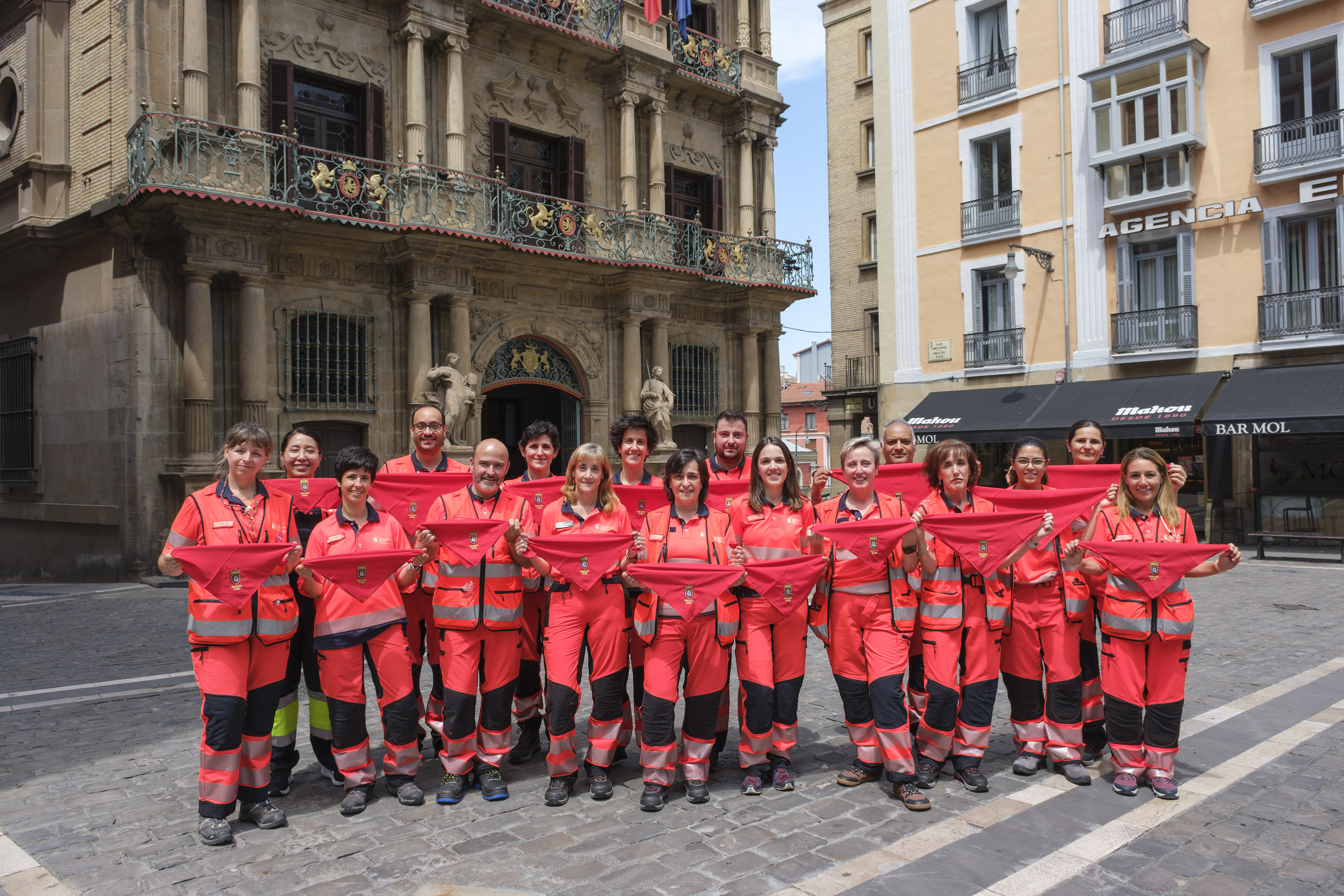 elegida_subdireccion_de_urgencias_candidatos_txupinazo_.dscf3533.jpg