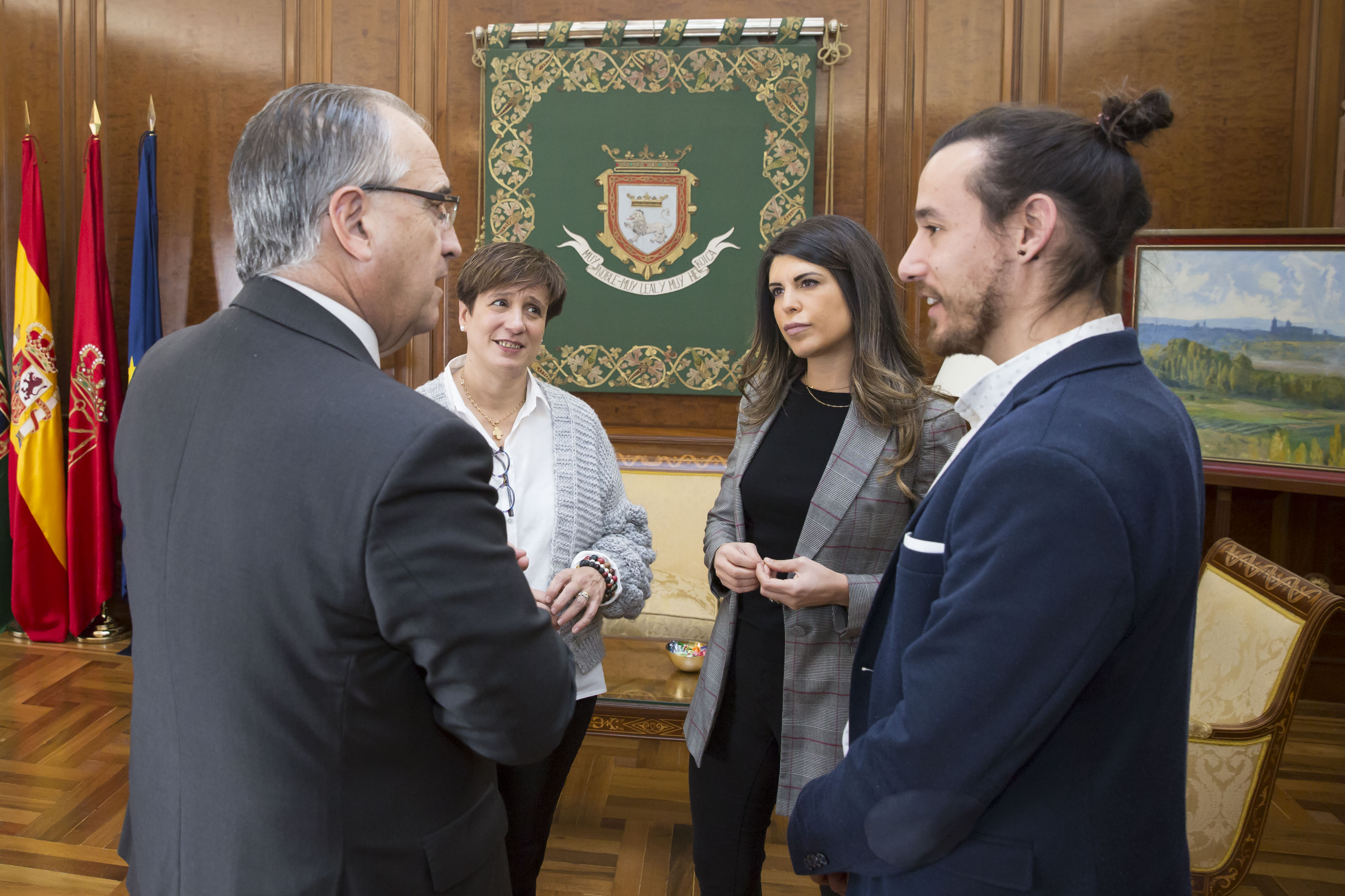 Reunión jóvenes empresarios