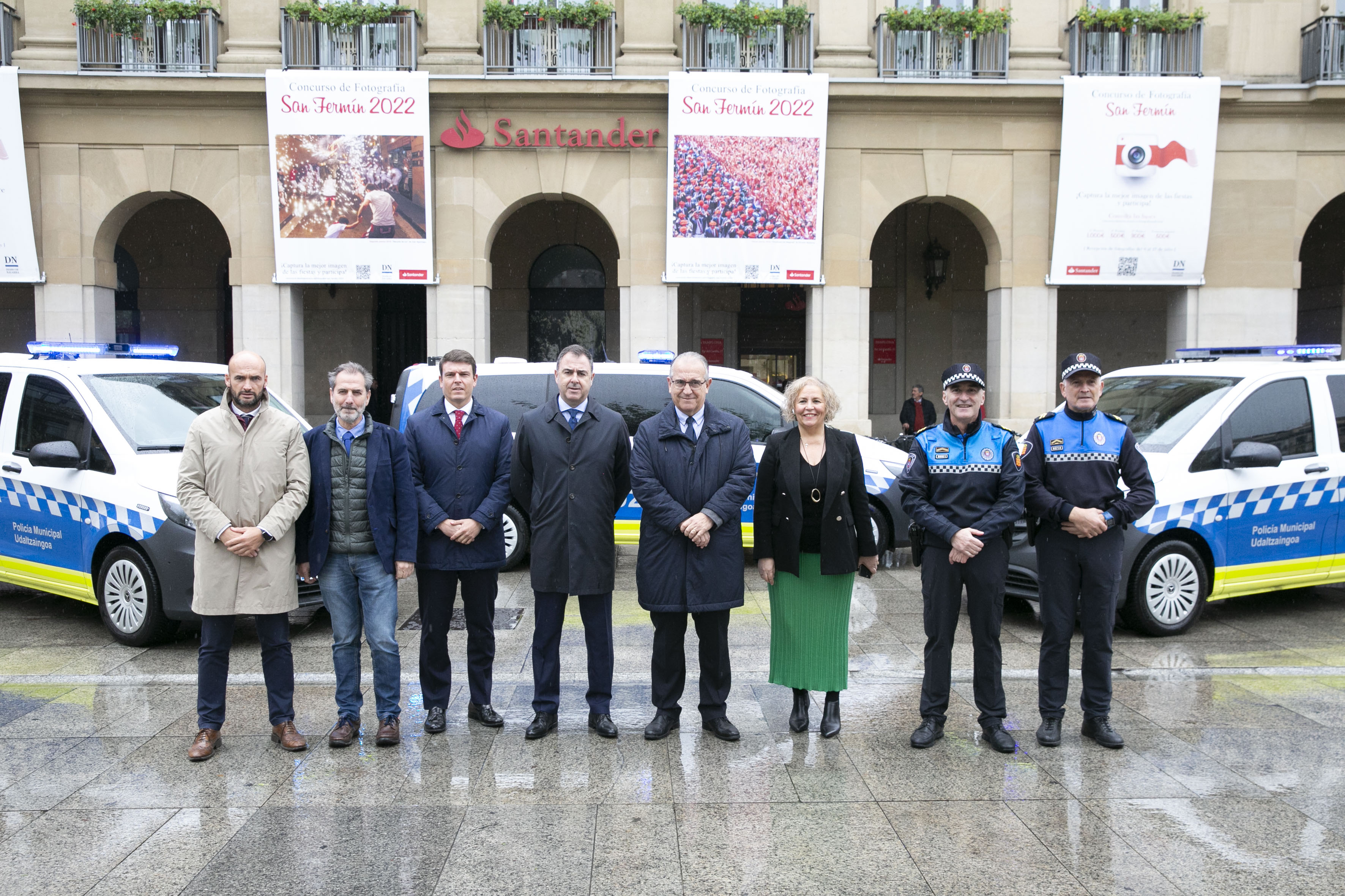 Vehiculos y autoridades