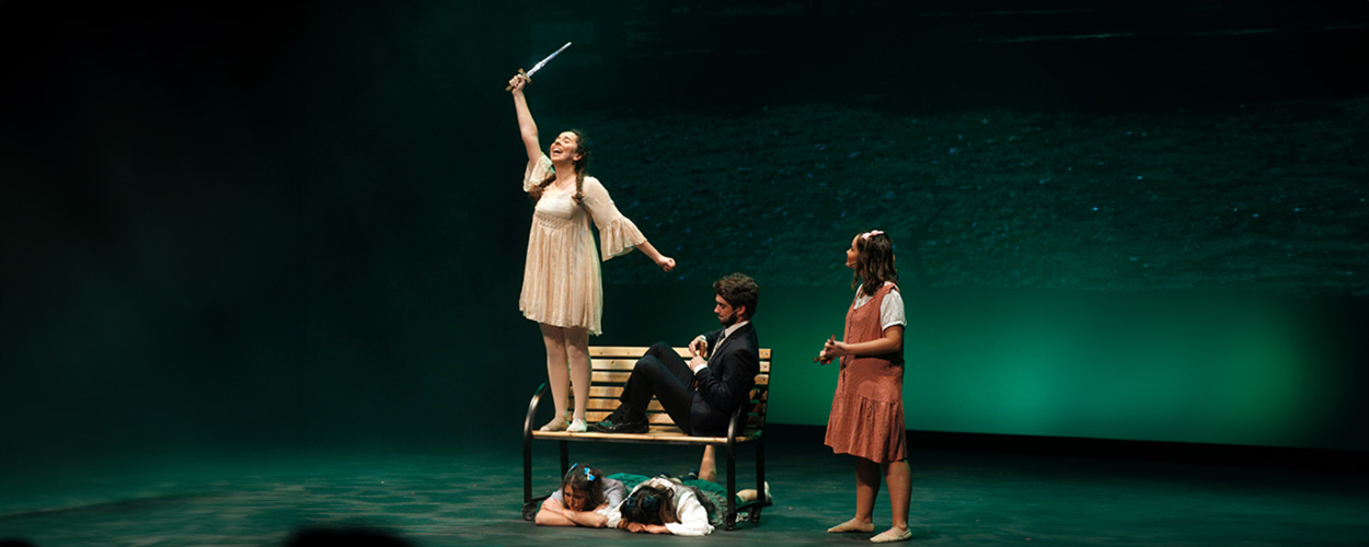 Quincena de teatro universitario