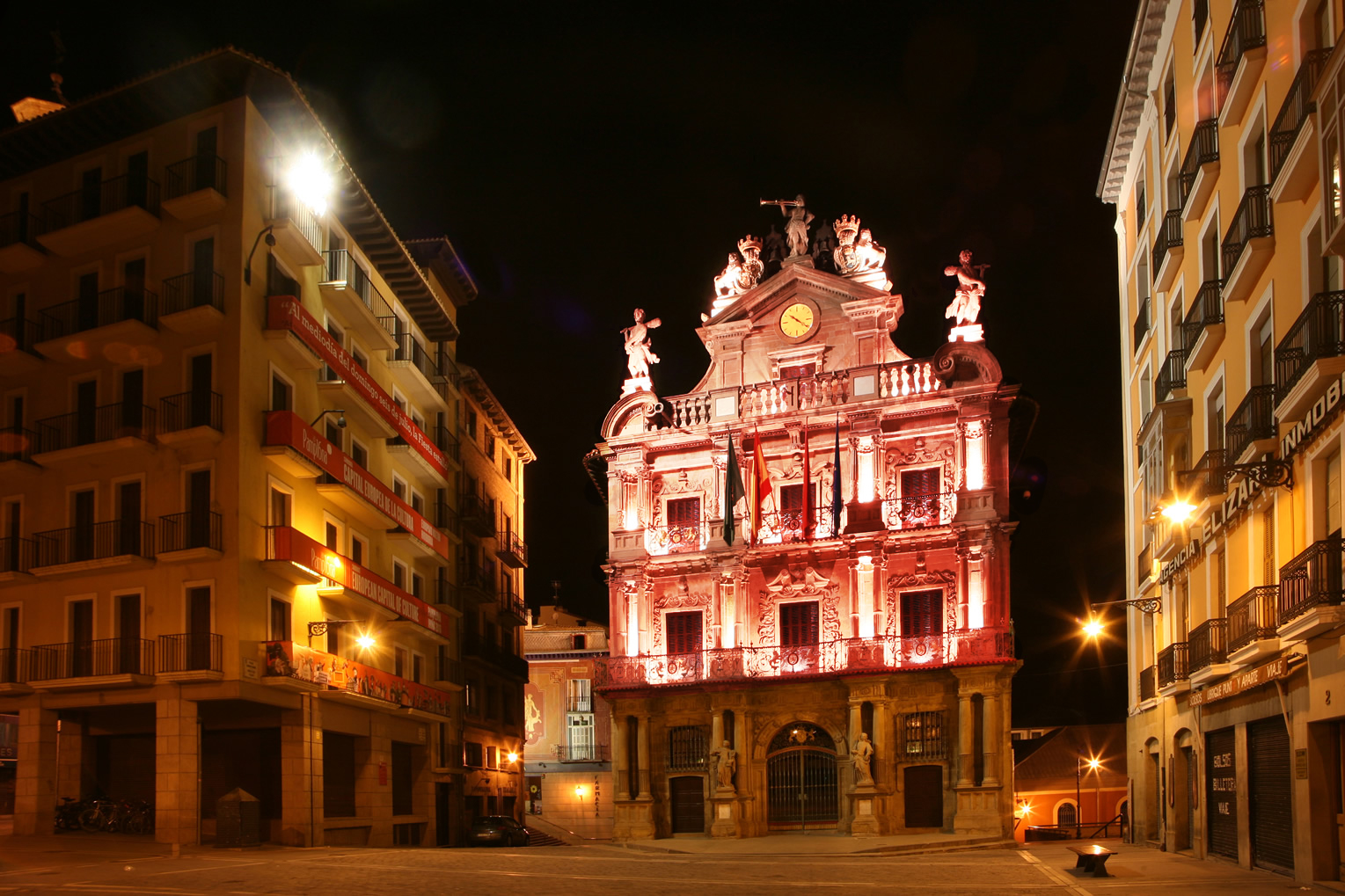 fachada roja