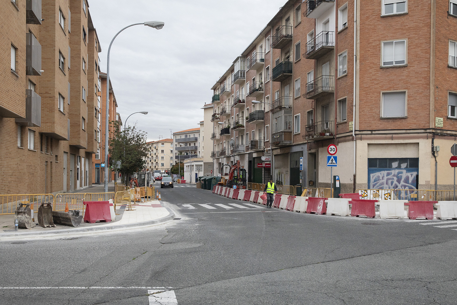 Asfaltado calle Ansoain