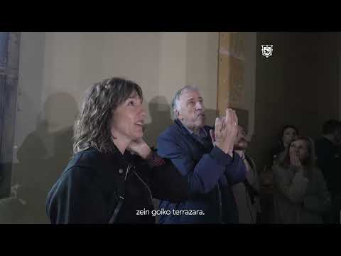 Visita al monumento de las caídos
