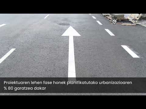 Urbanismo visita el nuevo vial de Lezkairu (euskera)
