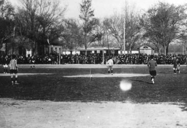 Futbol_Partido_1920ca.jpg