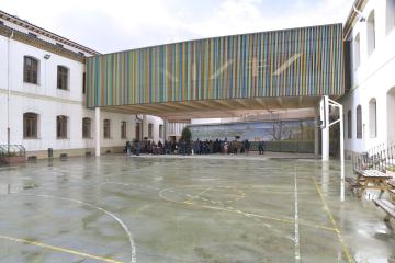 Patio colegio