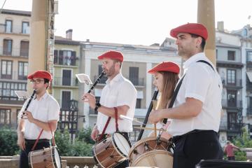 txistularis_y_gaita_.dscf6989.jpg