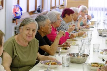 comedor comunitario de Etxabakoitz