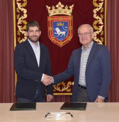 Firma de convenio con Euskaltzaindia