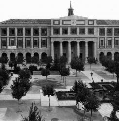 plaza de la cruz exterior 1944