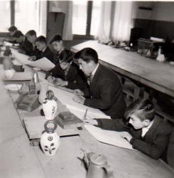 aula plaza de la cruz 1960 -2