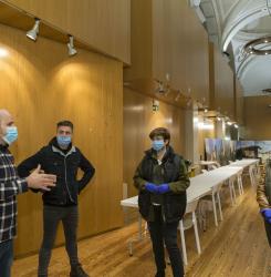 Visita al albergue Jesús y María 