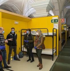 Visita al albergue Jesús y María 