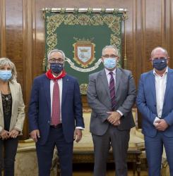 enrique maya recibe al presidente del Comité Olímpico Español