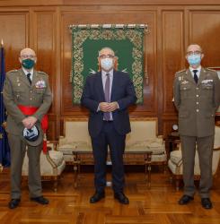 Recepción comandante militar