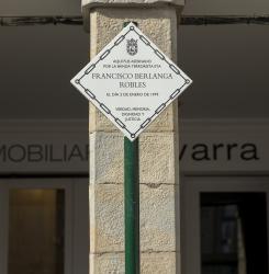 Placas