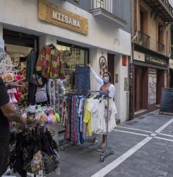 El comercio sale a la calle 