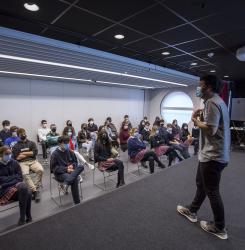 charla