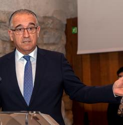Entrega premios tarjetas navideñas 