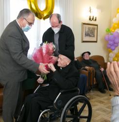 centenario_res.buen_pastor_ee5a0413.jpg