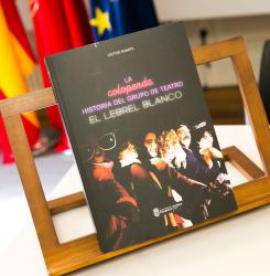 libro_el_lebrel_blenco_ee5a3932.jpg