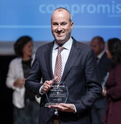 Fermin Alonso recoge un premio en el #SustainabilityDay22