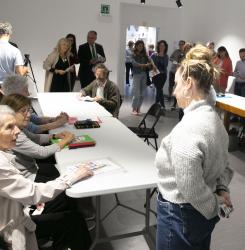 Visita de la comisión de Asuntos Ciudadanos al centro comunitario Plazara