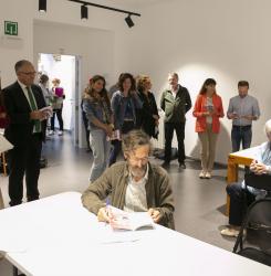 Visita de la comisión de Asuntos Ciudadanos al centro comunitario Plazara