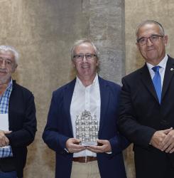 premiados en los premios de poesia