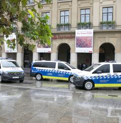 camiones de la policia municipal