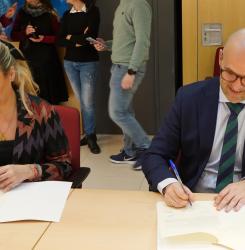 fernando aranguren firma