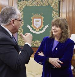 dialogo alcalde consejera