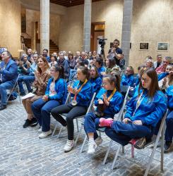 el público asistente a la recepción