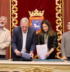 Firma acuerdo presupuestario