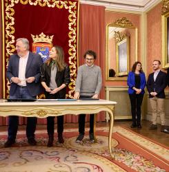 Firma acuerdo presupuestario
