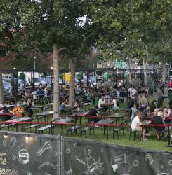 inauguracion the champions burguer