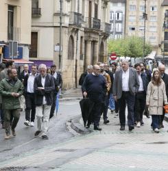 Foto visita arquitectos a Sarasate