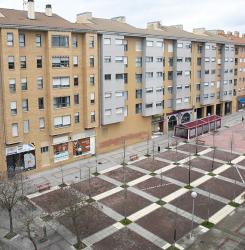 Plaza Roja Rochapea
