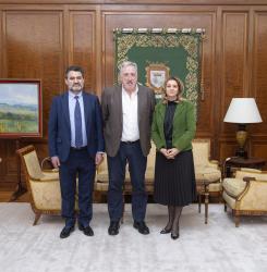 2_encuentro_con_la_consulesa_general_de_rumania_dsc_8829.jpg