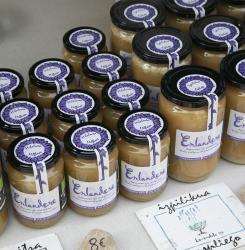 mercadillo_productos_locales_bosquecilloa_cnb_2371_2.jpg