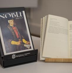 libro Carlos III