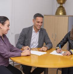 firma_del_convenio_fundacion_solera_zaloa_basabe_dsc_9747.jpg