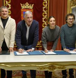 Firma acuerdo presupuestario