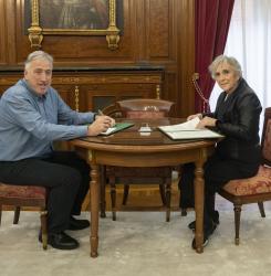 Firma convenio Museo Oteiza