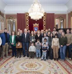 Entrega del haba de oro 